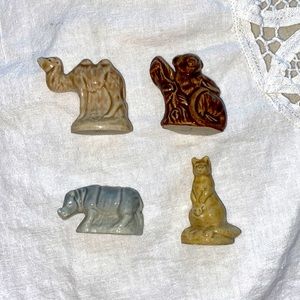 Wade of England porcelain figurines, collectibles